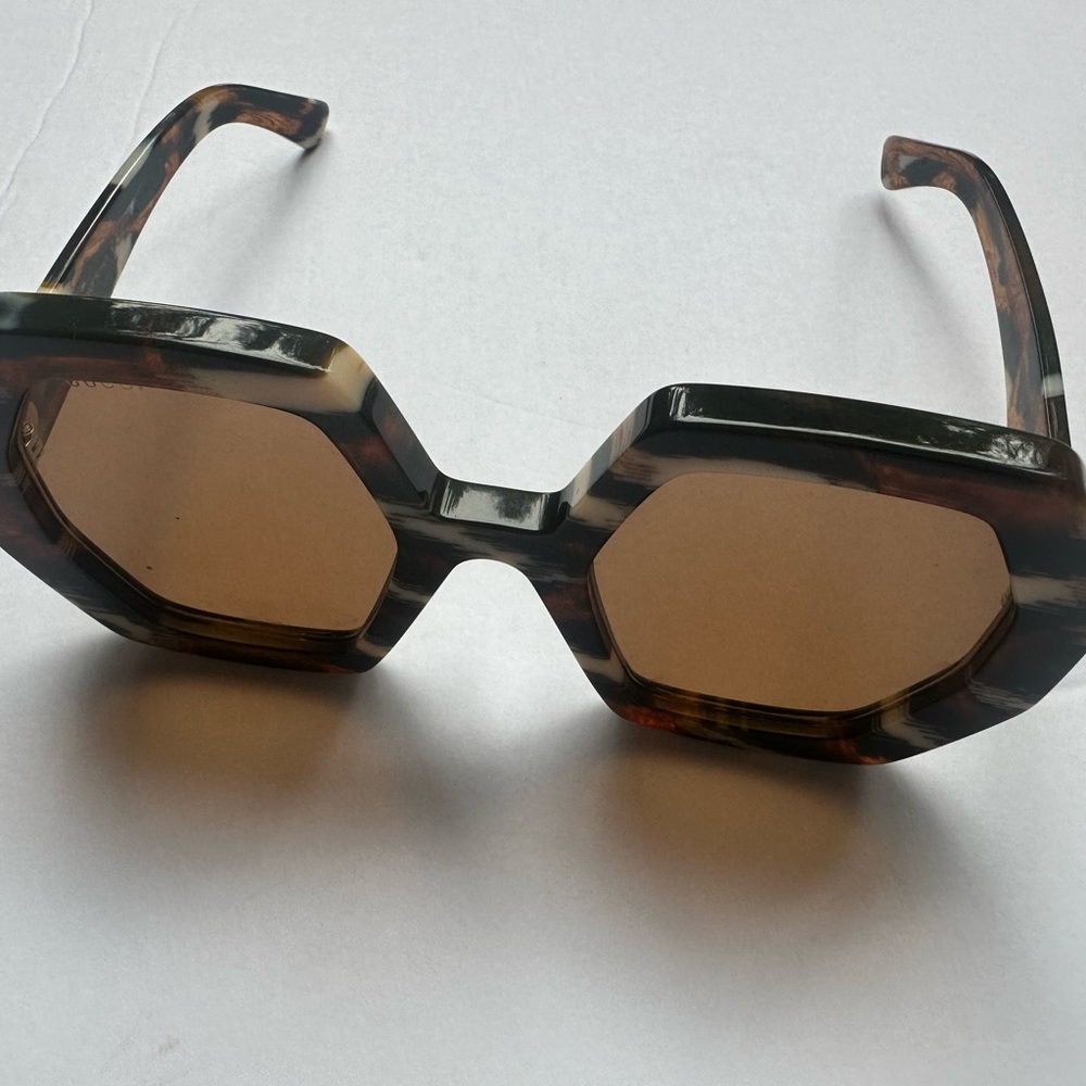 Gucci oversized geometric brown green GG0772S sunglasses 47